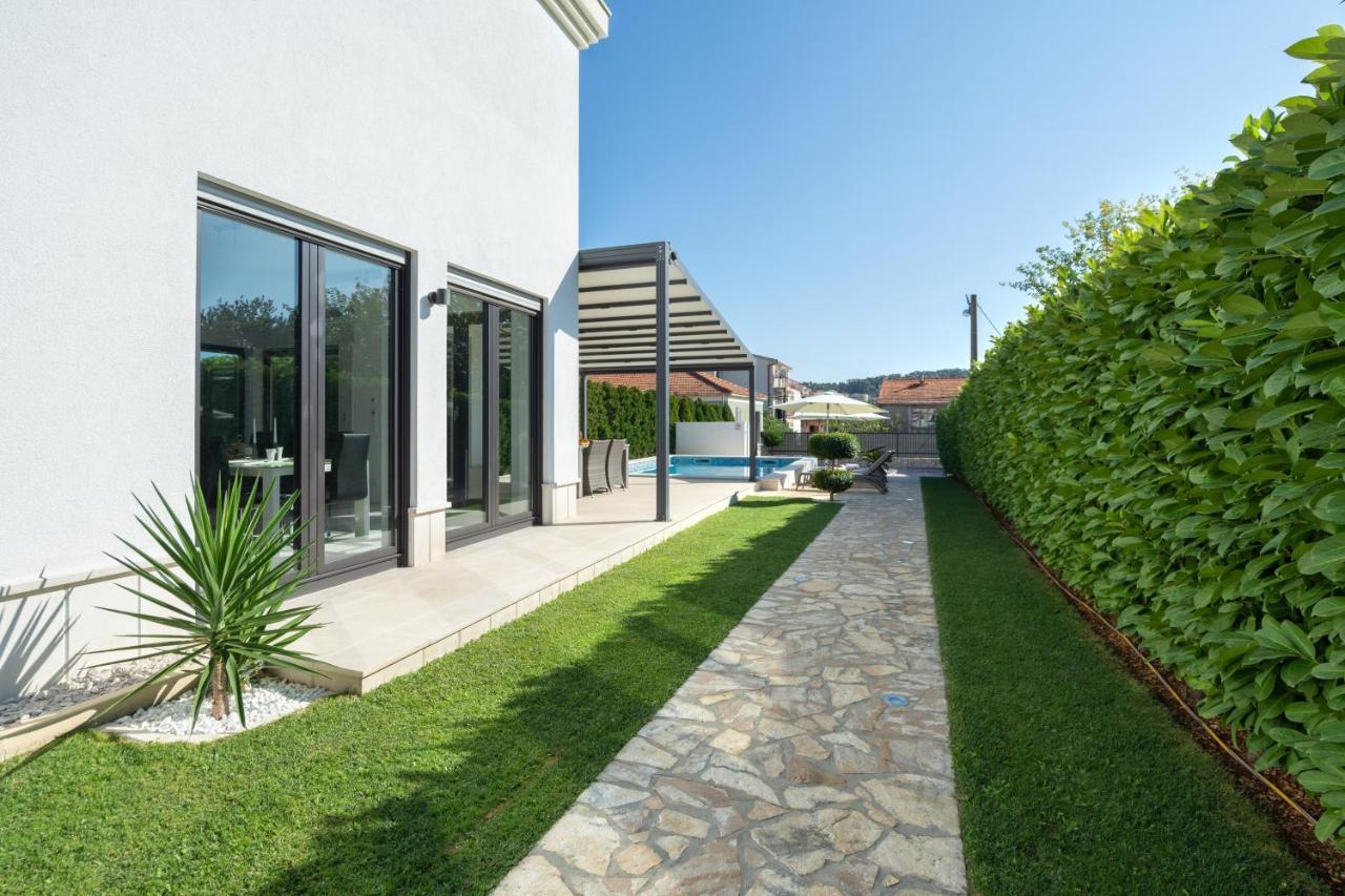 Luxury City Villa Trogir Exterior photo