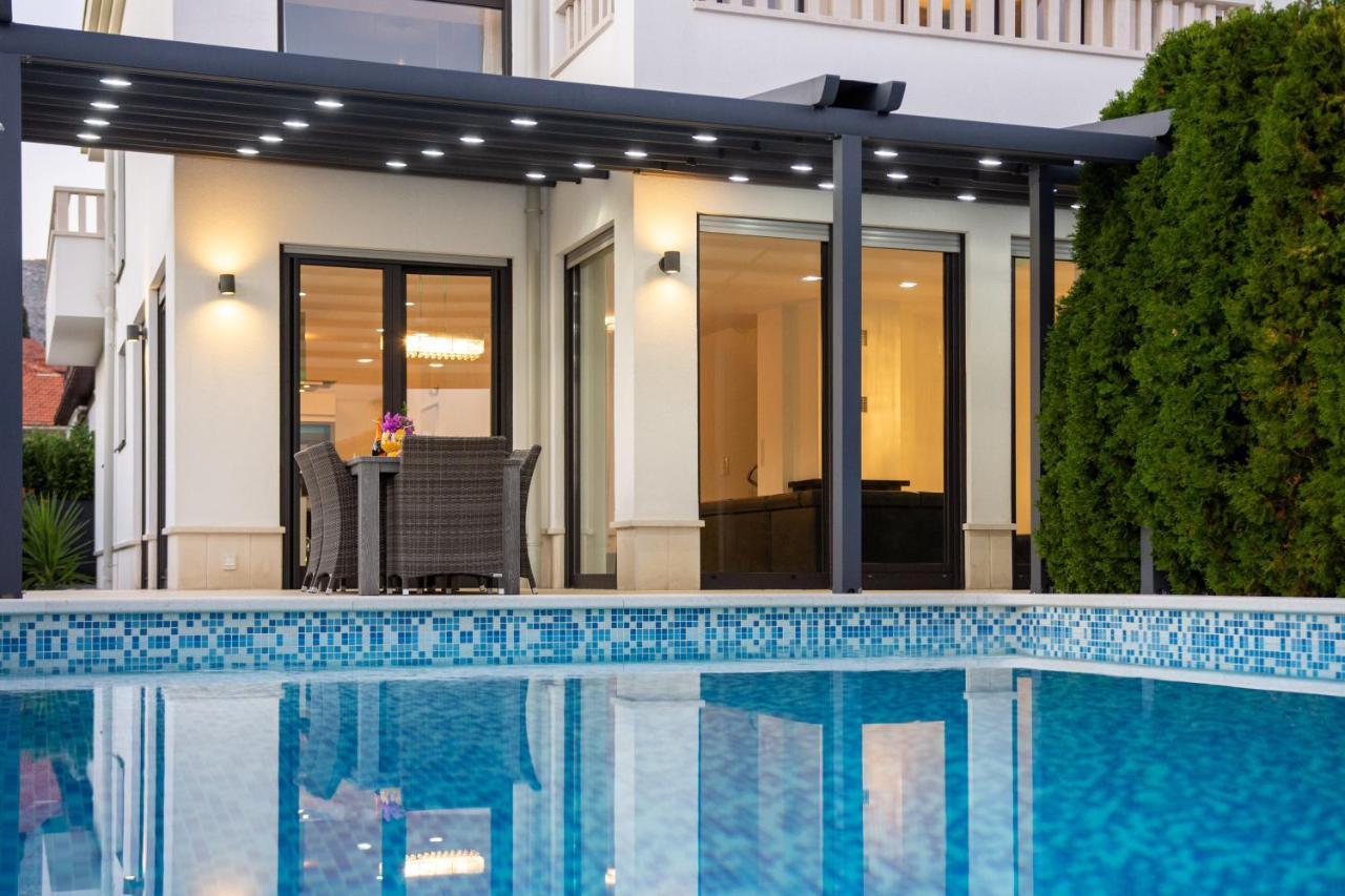 Luxury City Villa Trogir Exterior photo